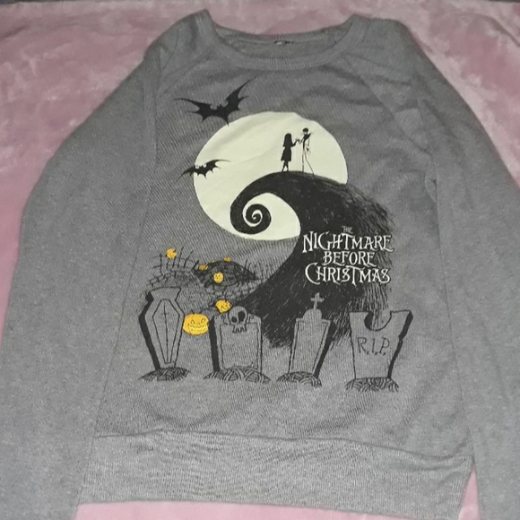 The nightmare before Christmas sweater - Picture 1 of 2
